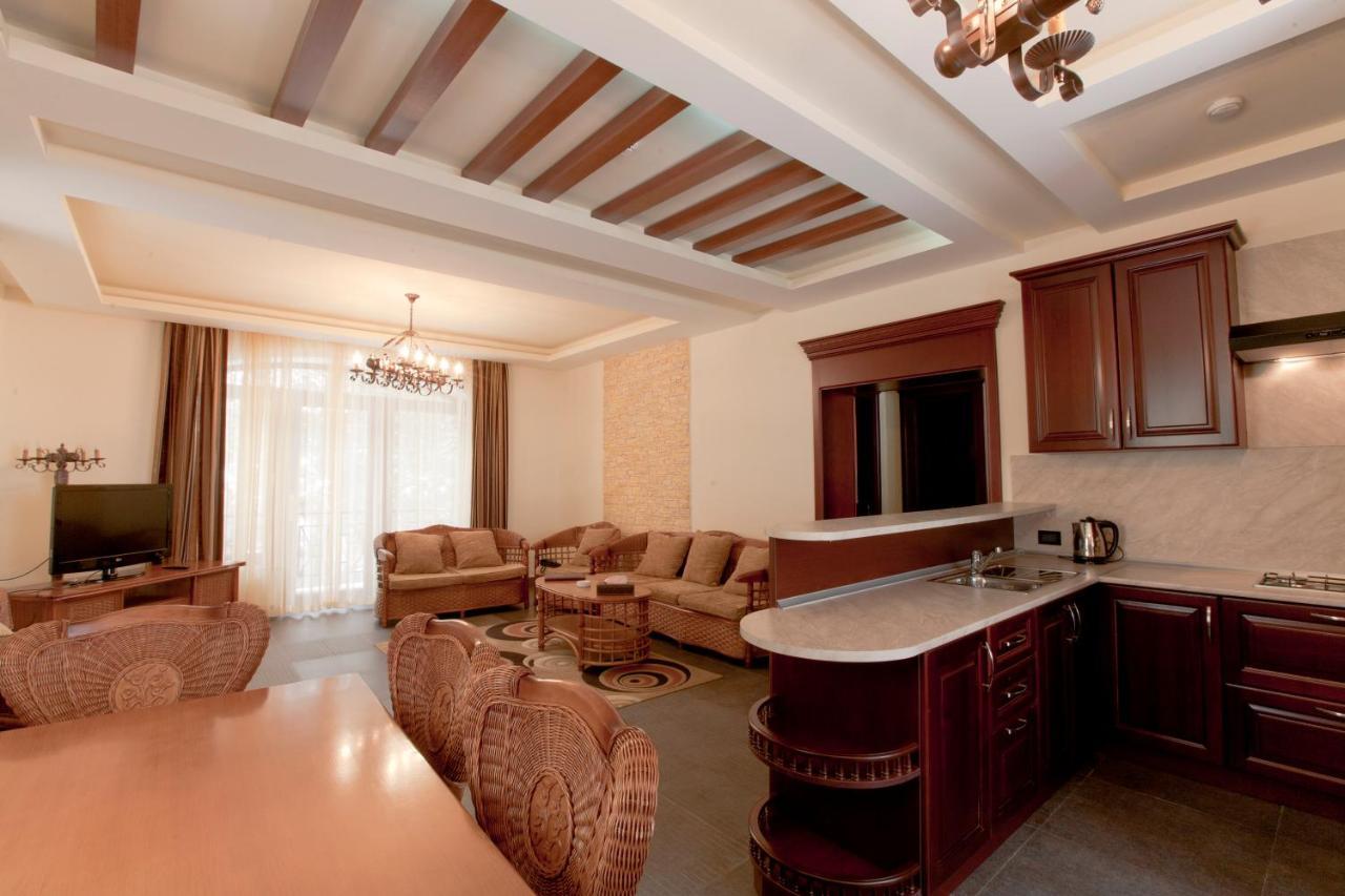 Hotel Dilijan Resort Esterno foto